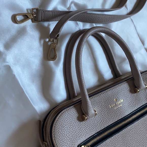 NEW Kate Spade Kalen Chester Beige with black tassel brand new - Picture 13 of 14